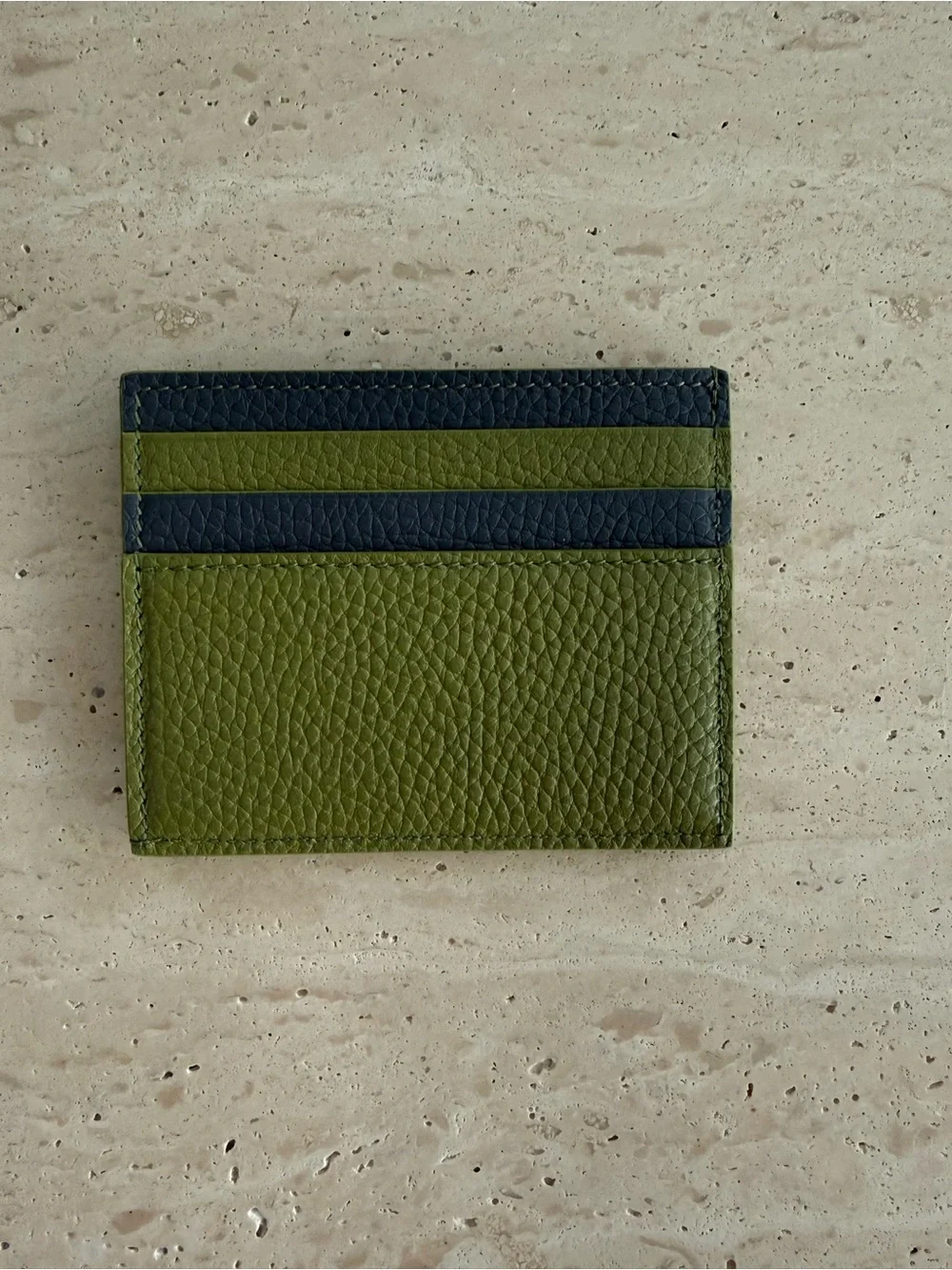 NWT Gucci Green-Grey Leather Card Case with Gucci Logo